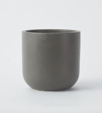 Graphite Earthenware 16cm Pot Image